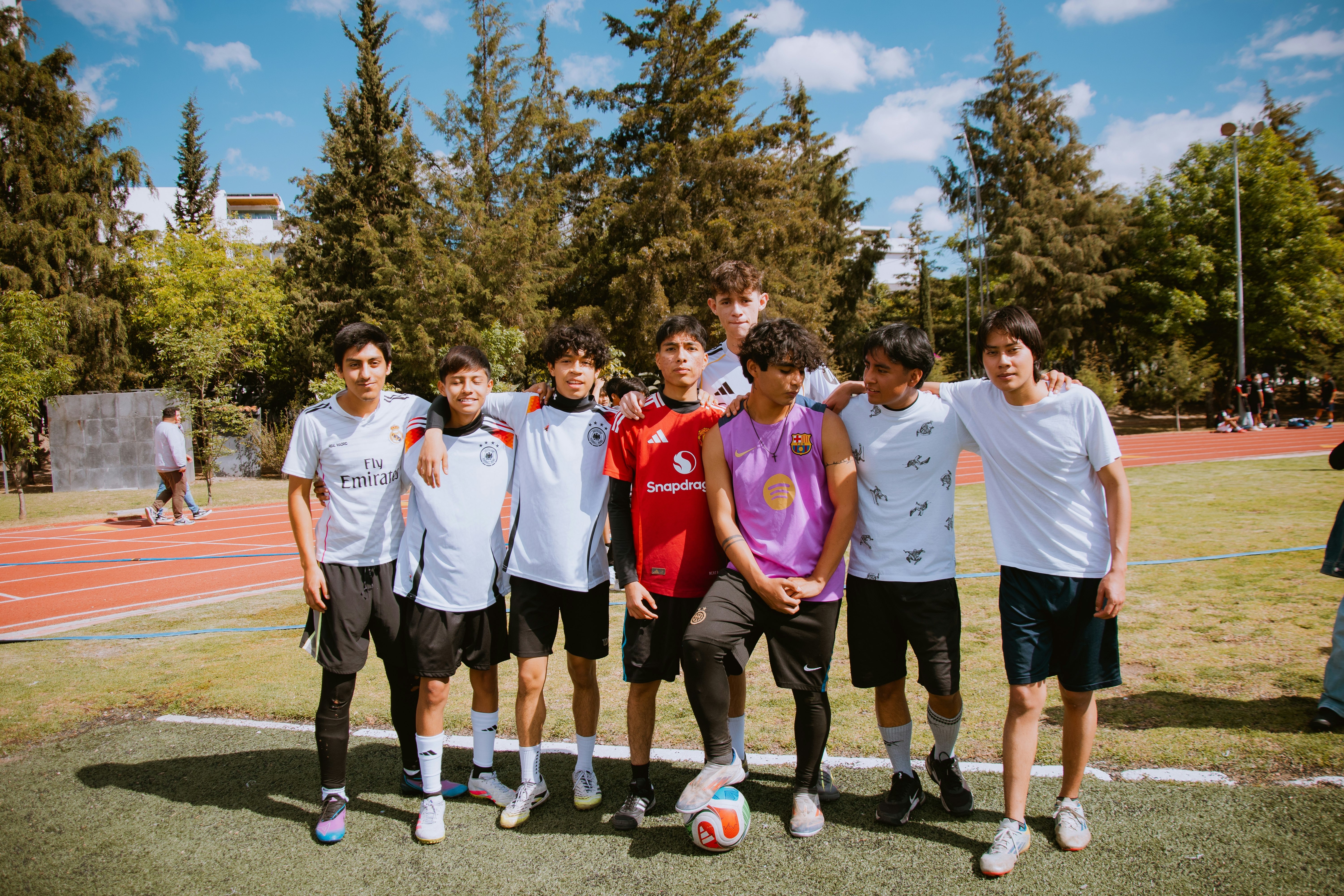 开拓者vs灰熊前瞻：杨瀚森能否登场引关注，莫兰特出战成疑