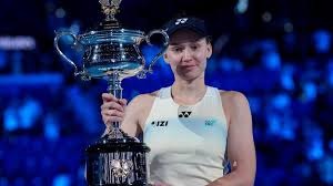 旗下球队乌拉圭第四级别联赛夺冠并升级，梅西、苏牙晒图祝贺