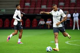 力使其在联 力使其在联